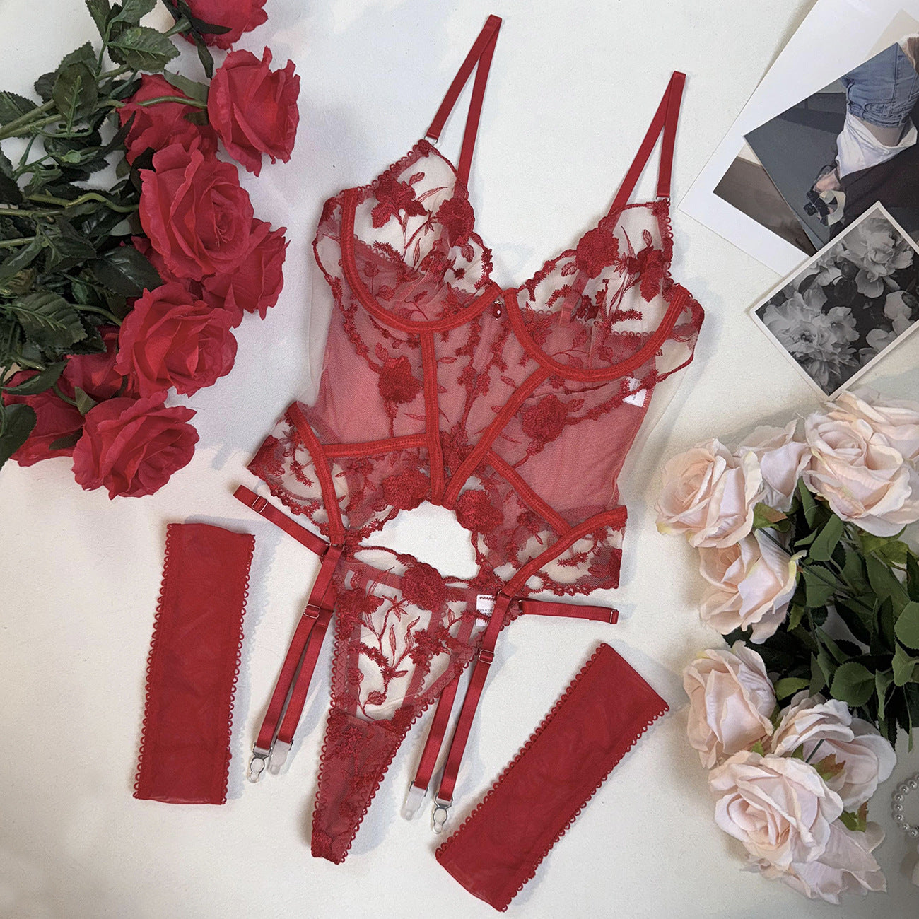 Lustful™ Scarlet Rose Set
